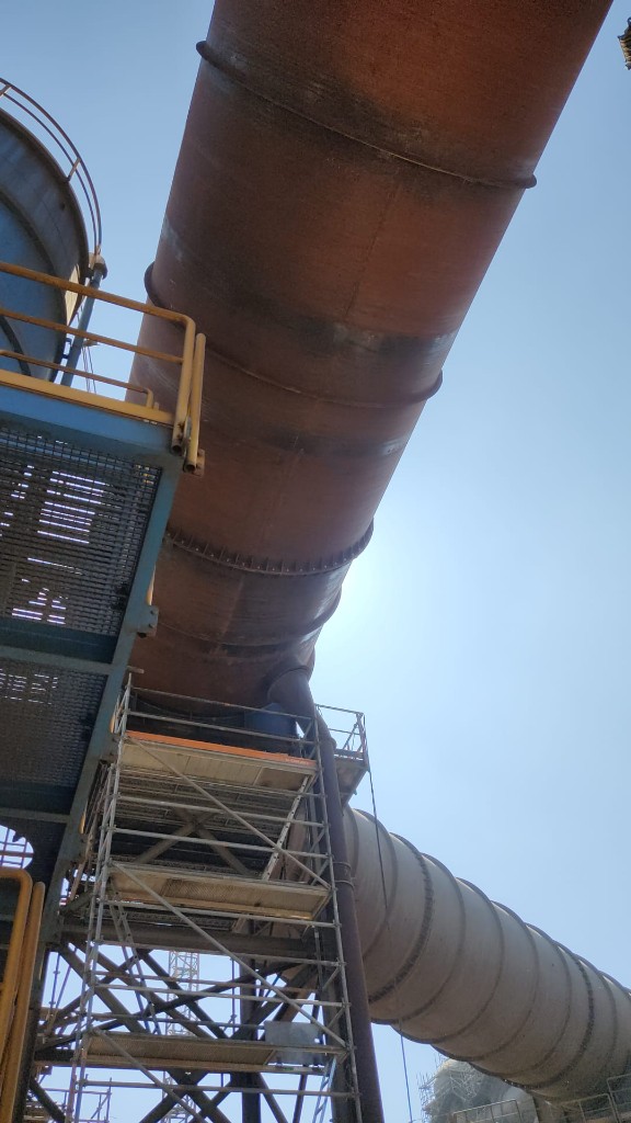 Manutenção de dutos industriais