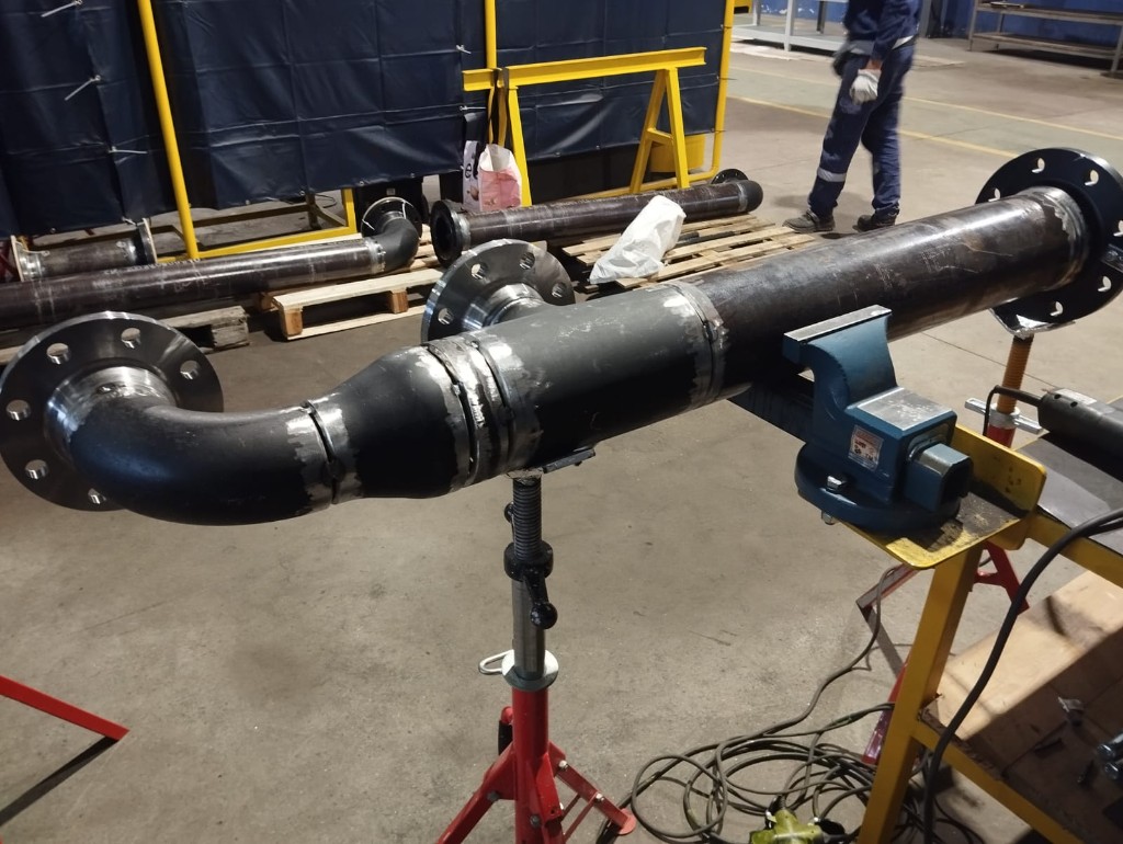 Montagem de tubagens com flanges